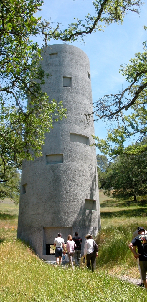 Ann Hamilton's tower at Oliver Ranch in Geyersville, California (Joseph Readdy, Flickr Creative Commons)