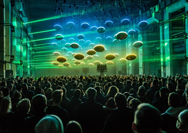 An audience experiencing SKALAR at the CTM Festival in Berlin in 2018 (photo by Ralph Larmann)
